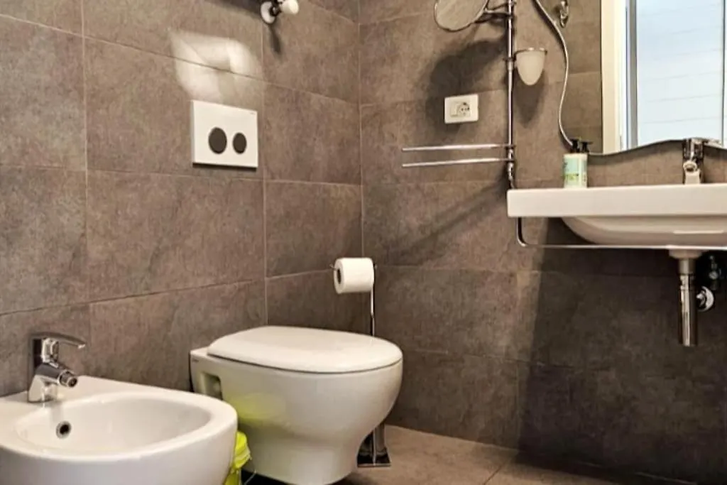 Gio Apartment - Free Garage - Fortezza Da Basso Florence Italy