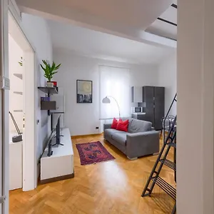 Loft Numero Quattro Apartment